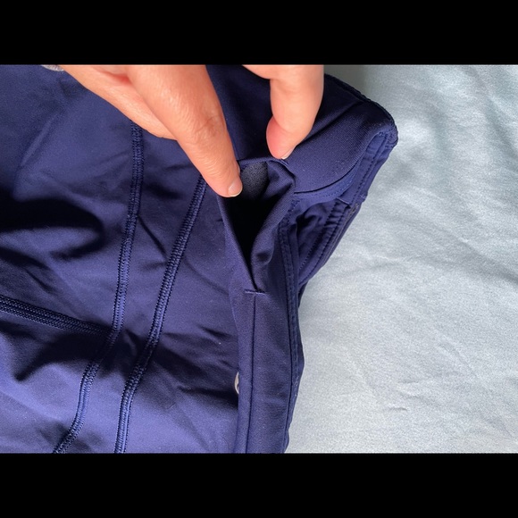 Lululemon Mesh Panel Pant - Picture 5 of 7